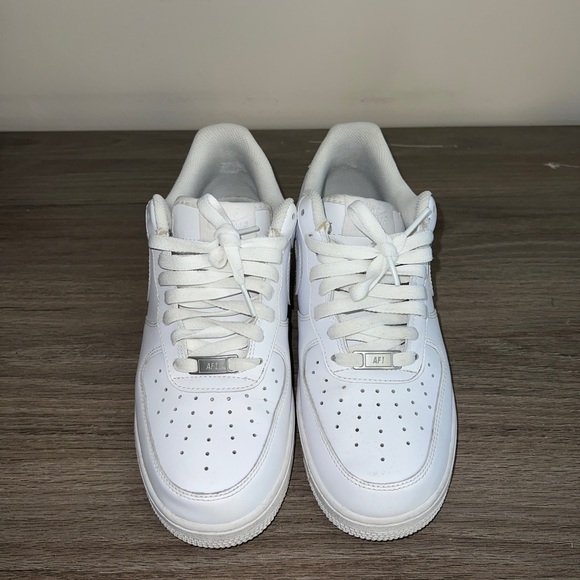 Nike Air Force One - Picture 5 of 5